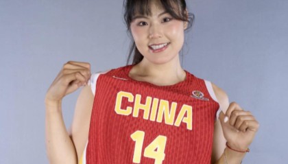 移动长城，李月汝三分10中6砍下21分11板&amp;amp;韩旭14分4板
